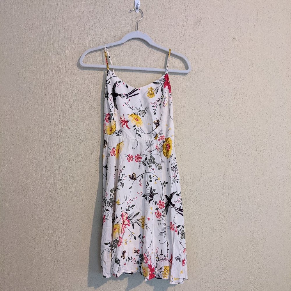 Old Navy white floral cami dress with birds - Sz M